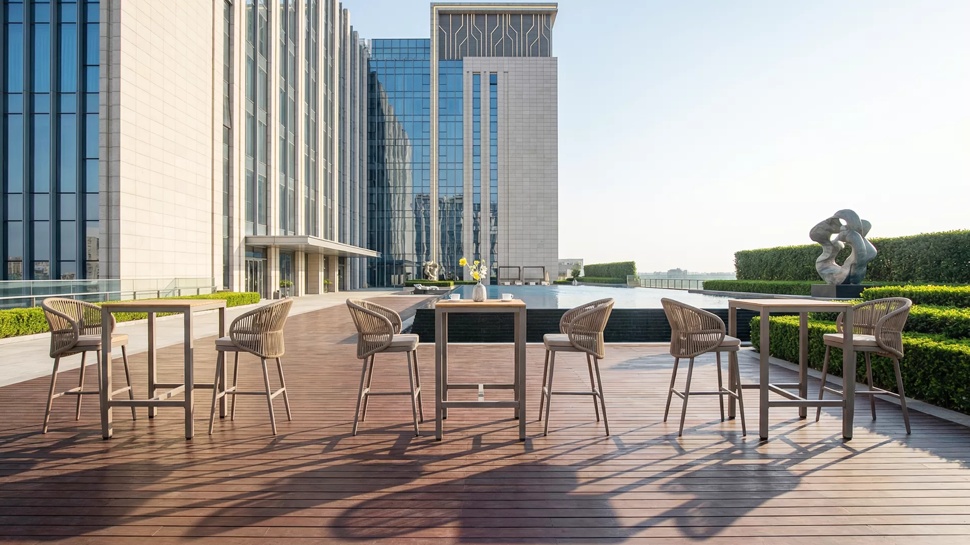 Customizable Hand Woven Cord Bar Chair For Homestay Garden Bar Restaurant 344M-H75-ALU-ROFA